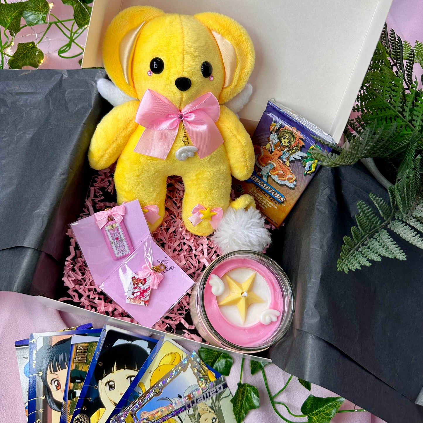 Box cadeau pour otaku Sakura Cardcaptor avec peluche, bougie, porte-clés et booster de cartes