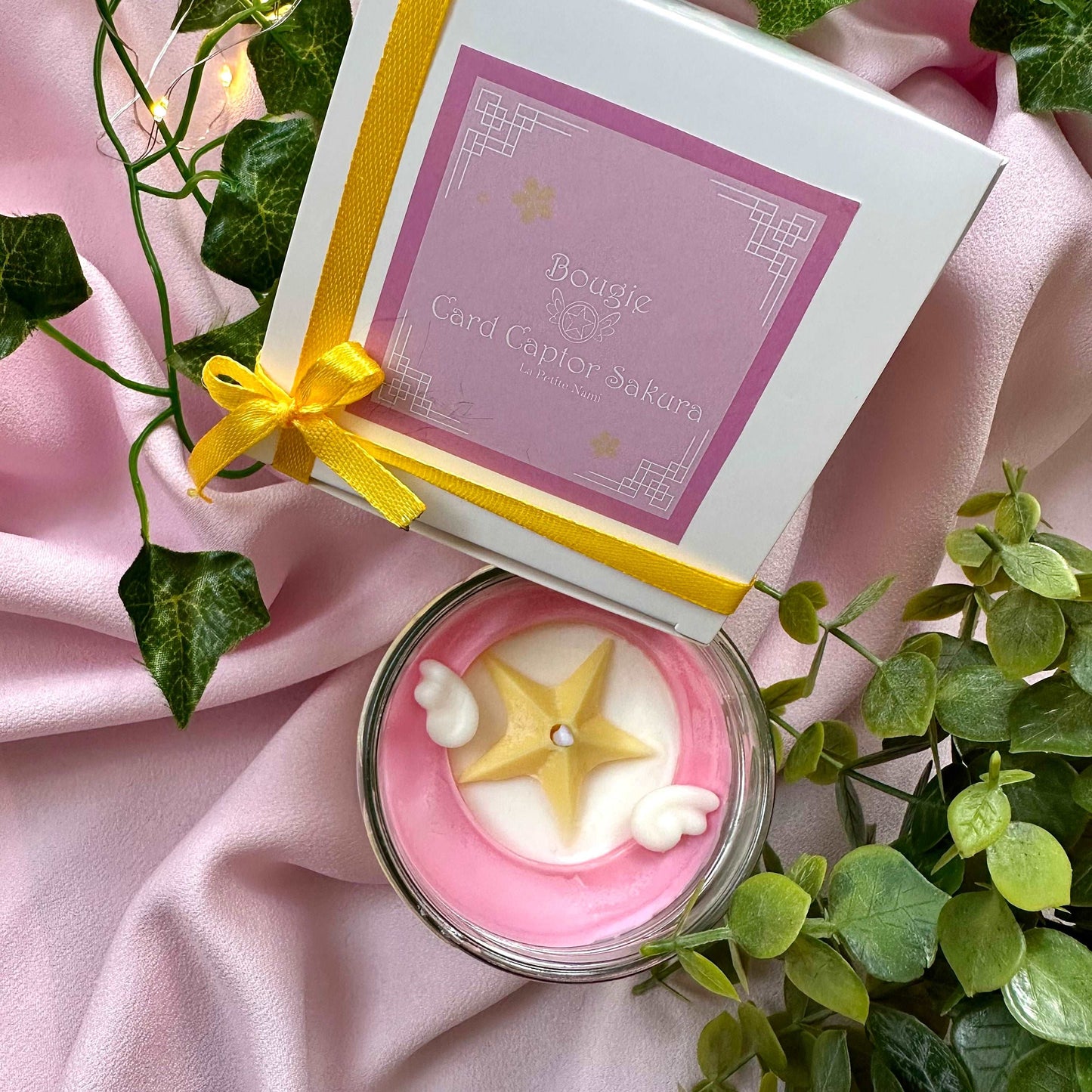 Bougie Sakura Cardcaptor rose et blanche avec etoile et ailes en cire