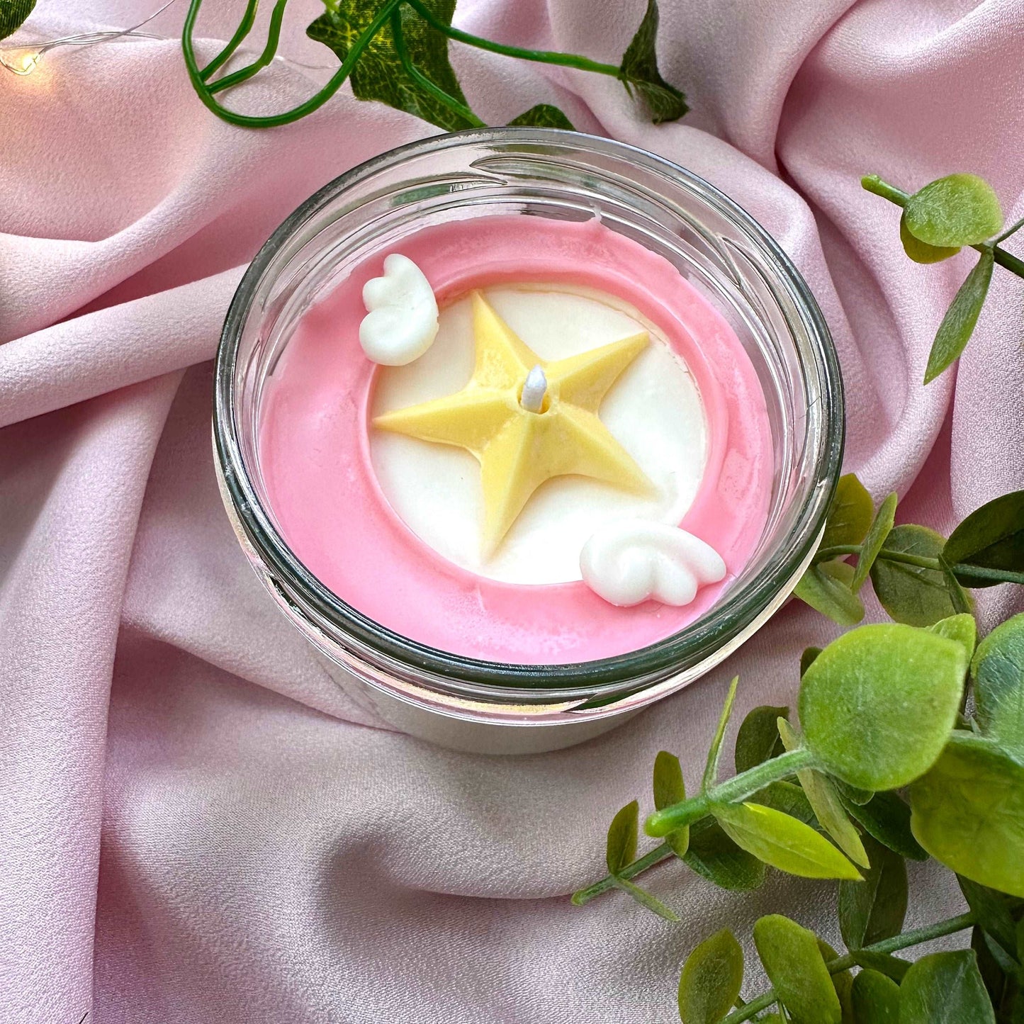 Bougie Sakura Cardcaptor rose et blanche avec etoile et ailes en cire