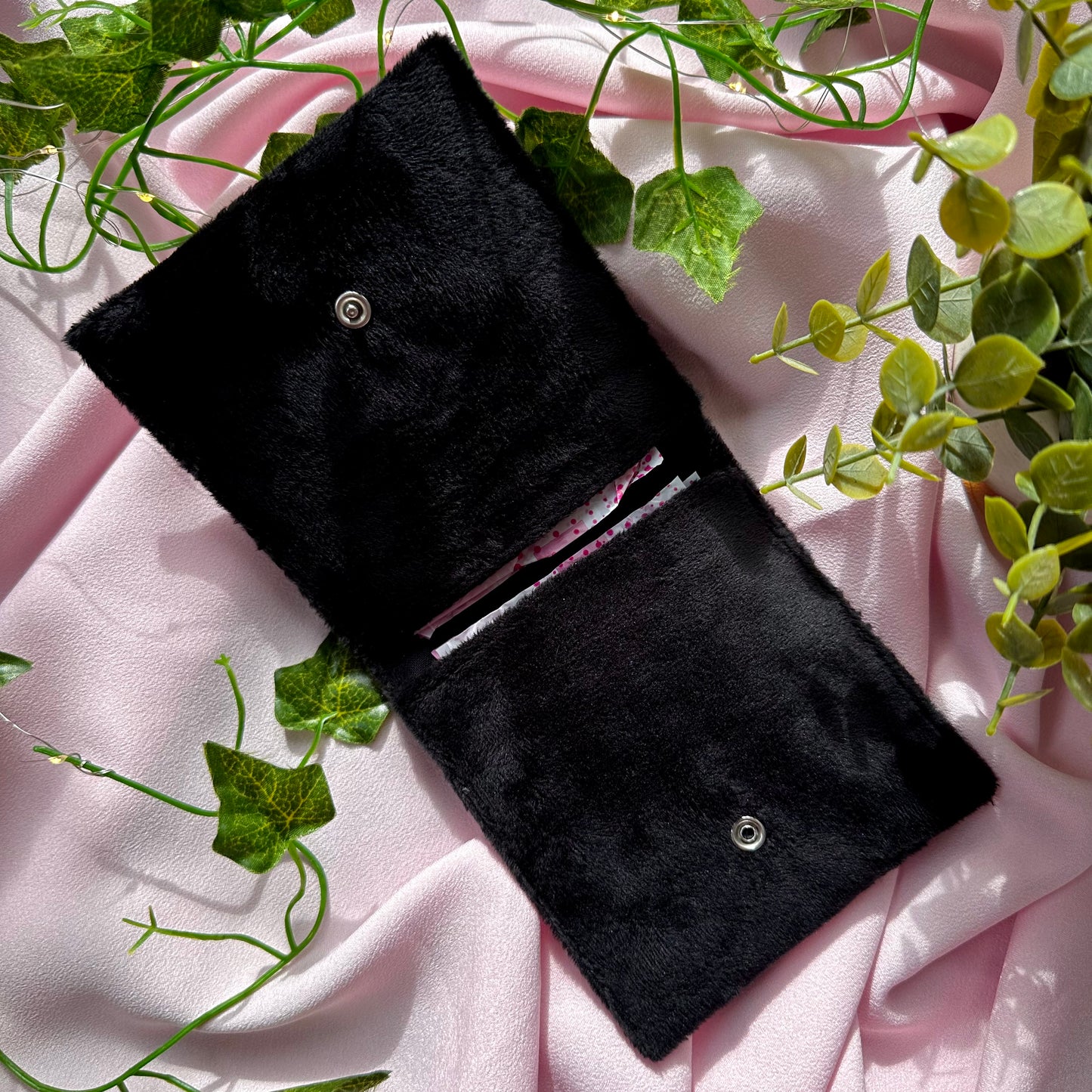 Pochette pour serviette hygiénique Nana