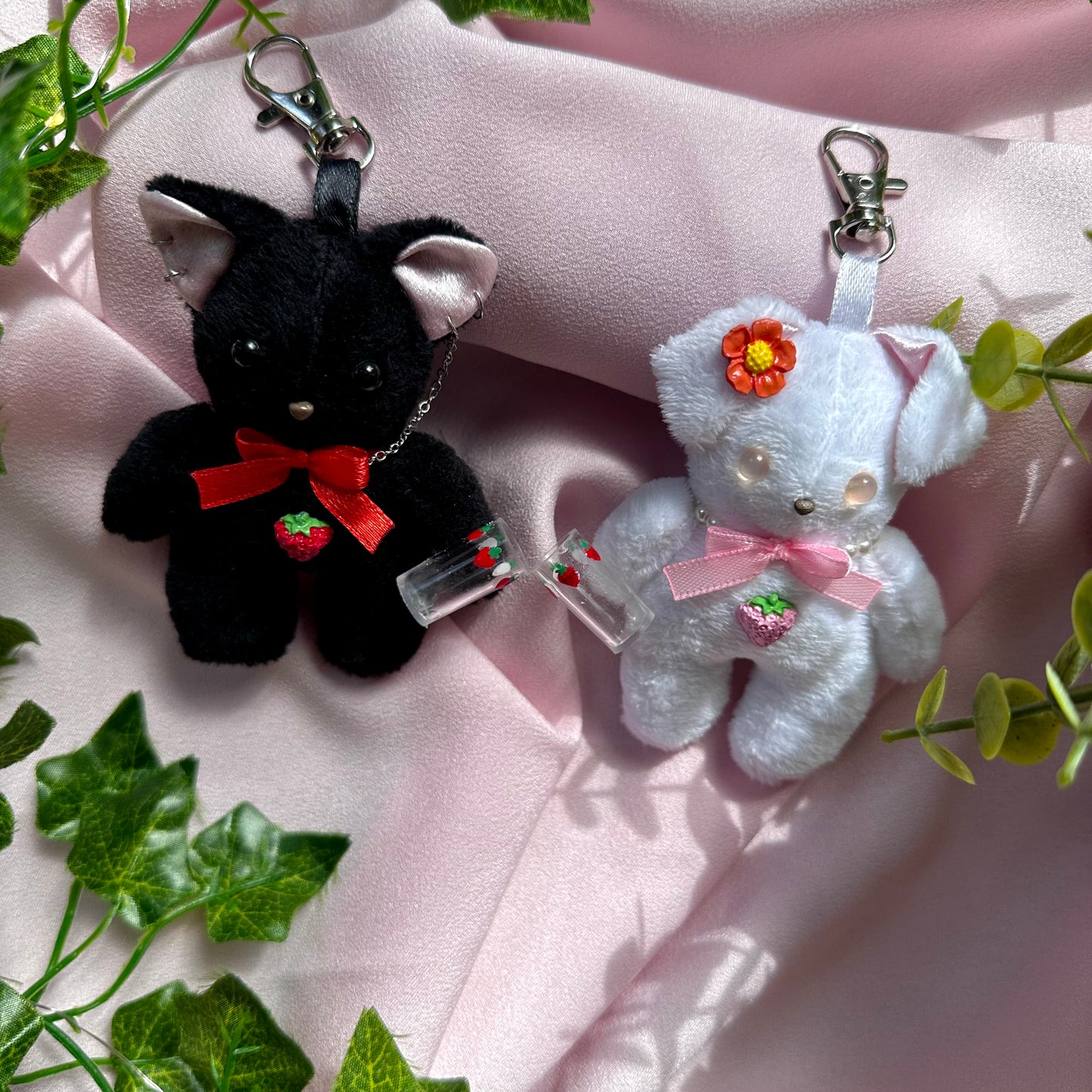 Porte-clés peluche Nana & Hachi