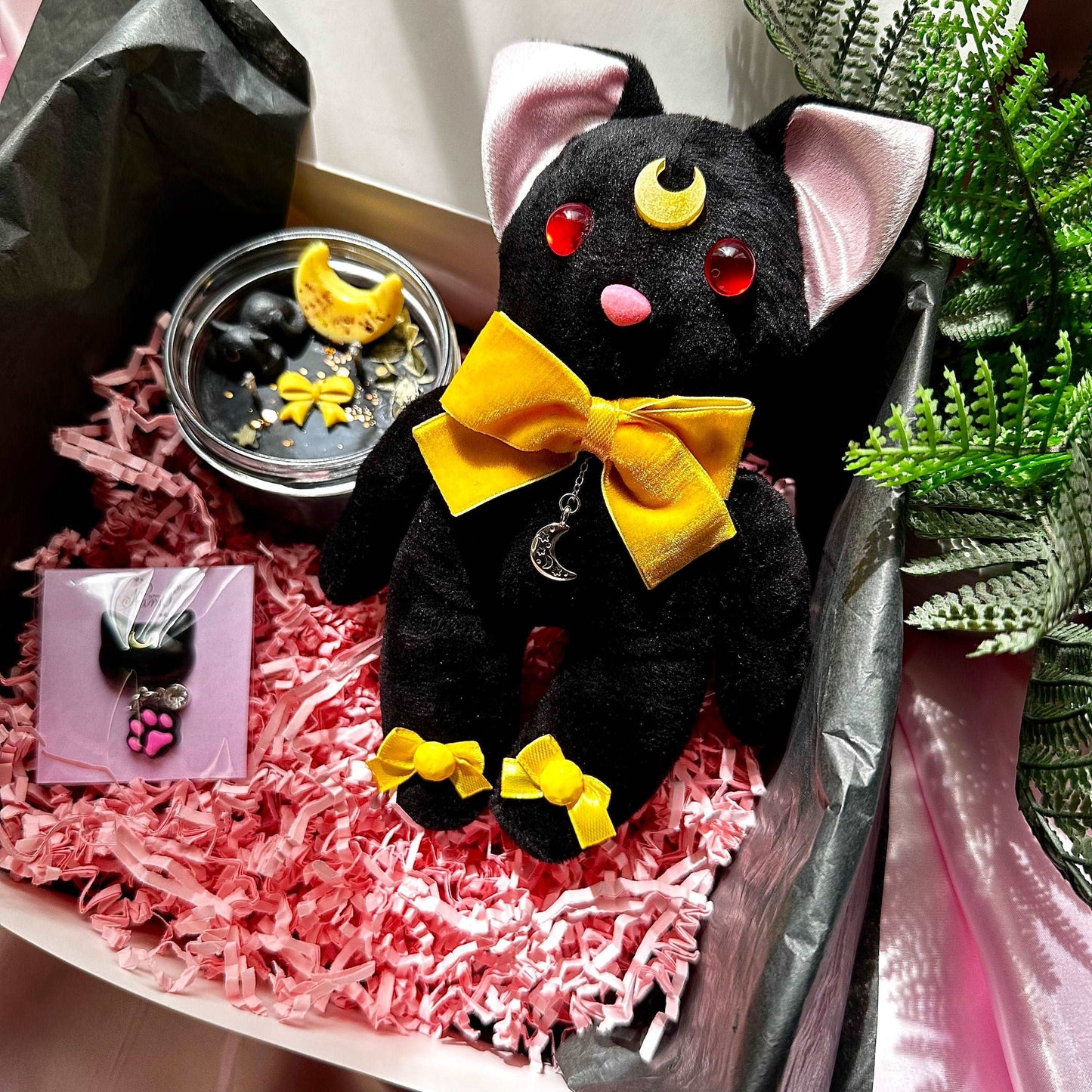 Box cadeau 90s anime Sailor Moon avec peluche, bougie et magnet