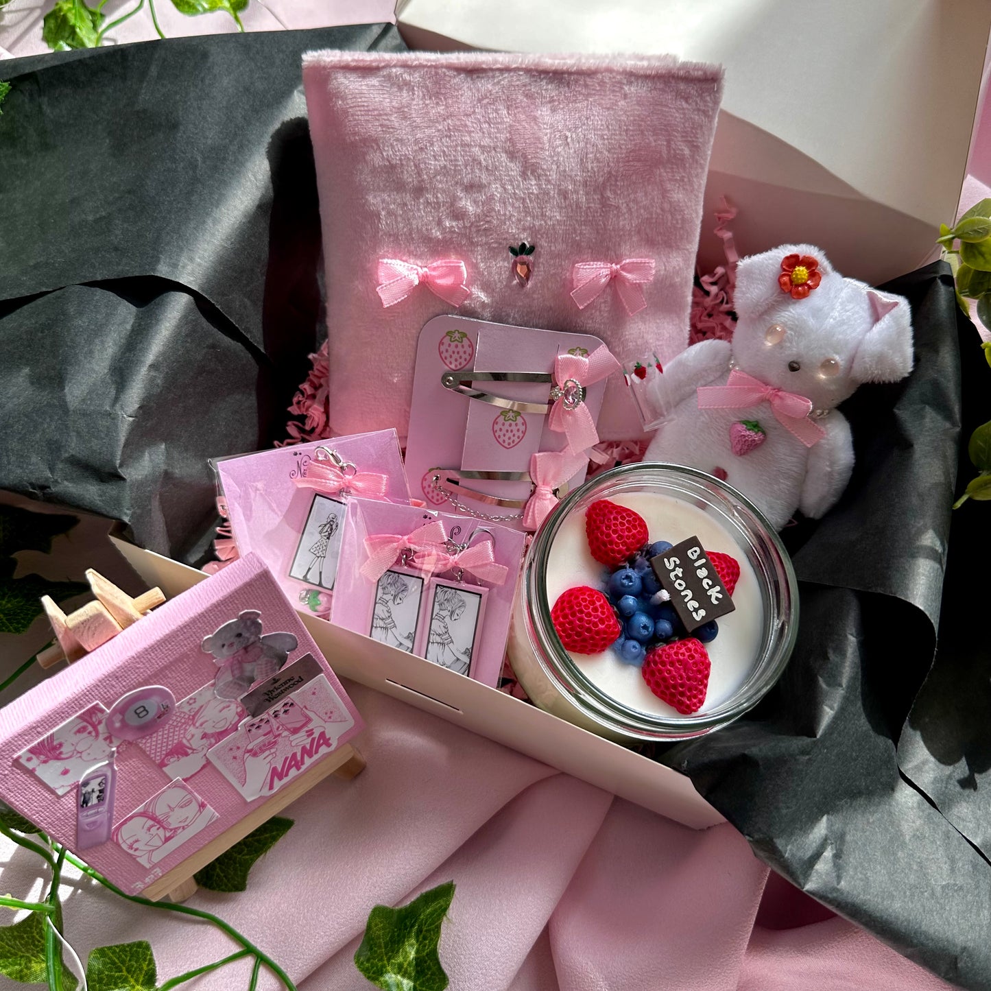 Box cadeau inspirée du personnage de Nana Komatsu de Ai Yazawa parfait pour offrir